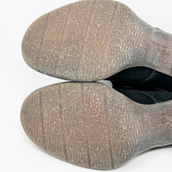 Clarks Unstructured Womens Black Suede Leather Lace up Booties Size 9 - Picture 9 of 10